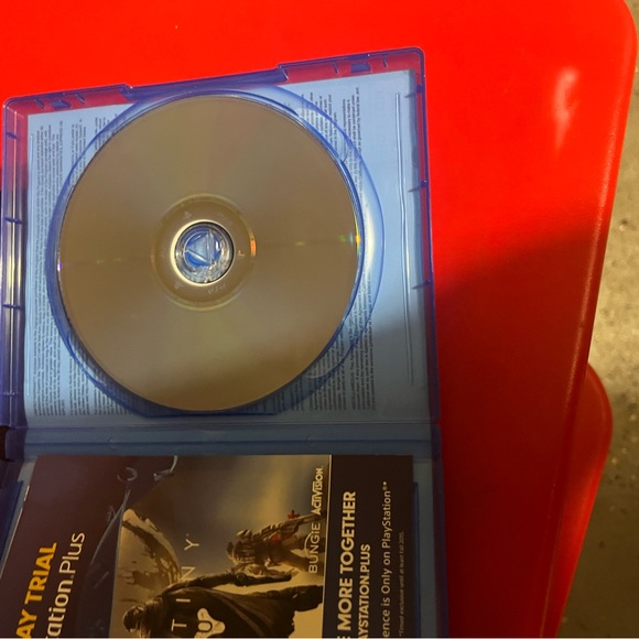 Robin Ruth Black Ribbed Beanie - Picture 6 of 9